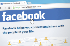 Facebook (Pixabay)