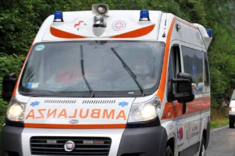 ambulanza rubata