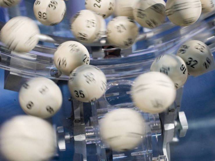 Estrazioni del Lotto e del SuperEnalotto (web source)