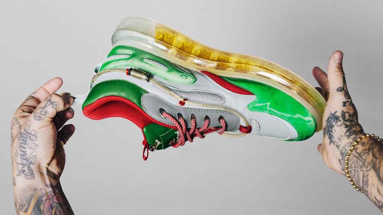 Heinekicks sneakers con Birra(Fonte Web)