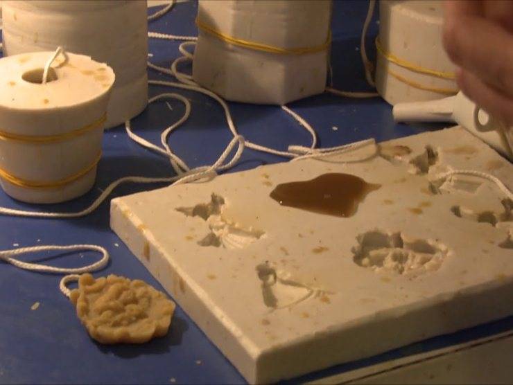 Produzione candele naturali(Fonte Web)