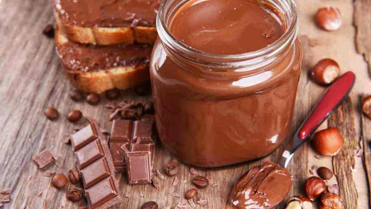 crema spalmabile nocciola-fonte web