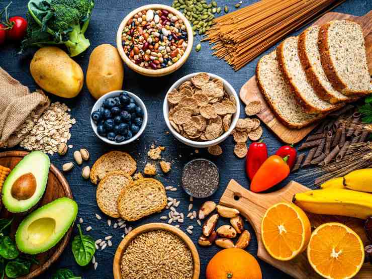 Alimenti contenenti fibra